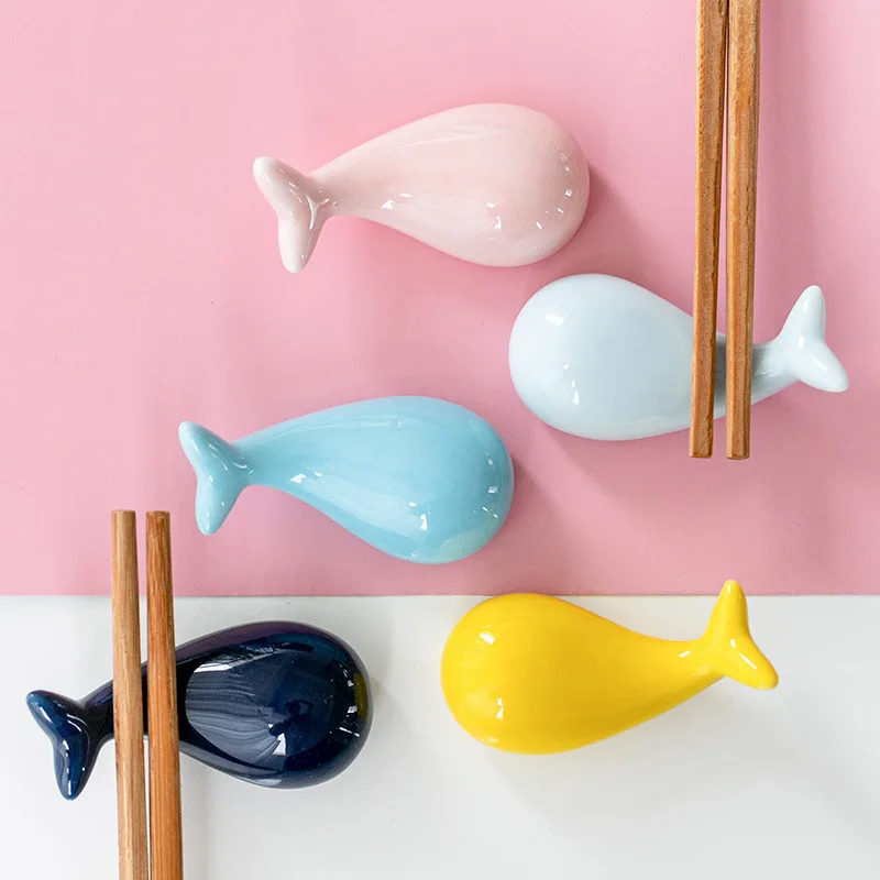 Chopstick Rest Ceramic - ปลาน่ารักตะเกียบ Rest โต๊ะทานอาหารเครื่องประดับงานฝีมือเซรามิค Whale Shape ตะเกียบ