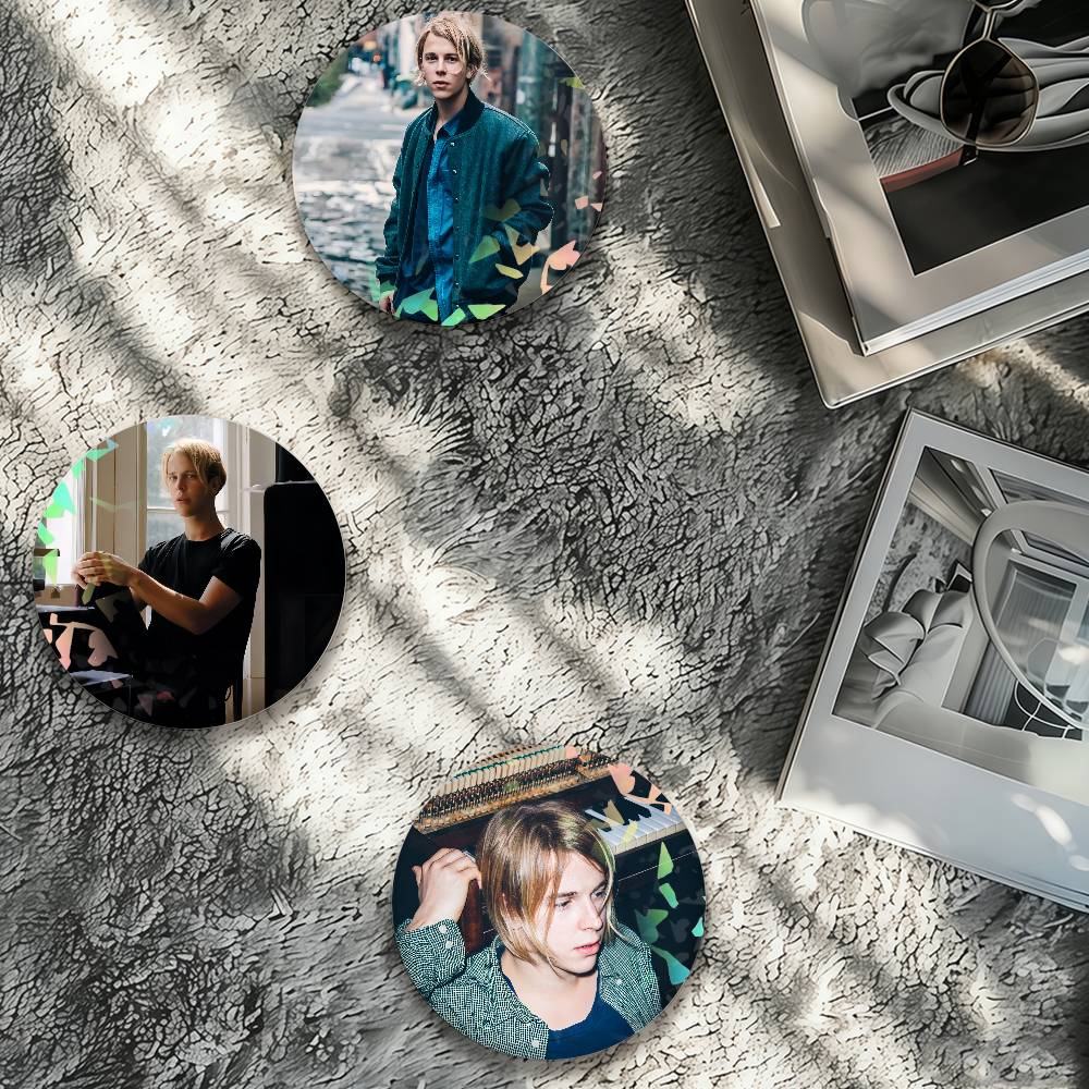 เข็มกลัดเลเซอร์ลาย T-Tom Odell - Japan Lifestyle บทวิจารณ์และราคา